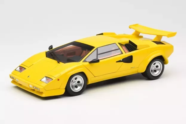 Kyosho Lamborghini Countach Lp5000 Quattrovalvole 1982 1:18 08320Y
